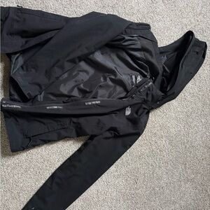 The North Face women’s black jacket